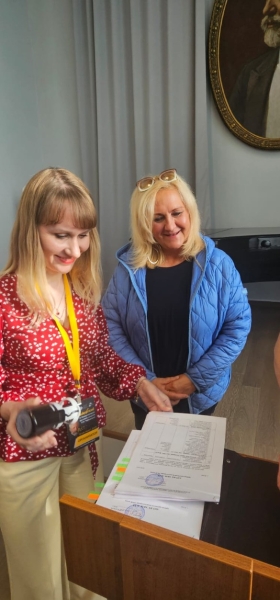 Прославленная звезда немецкой сцены официально расписалась в России