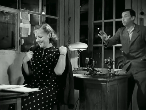 Тест: угадайте кино из СССР по женскому платью в горошек