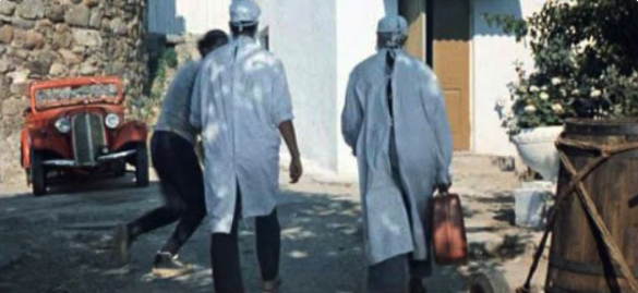 Тест: угадайте летний фильм из СССР по 1 кадру с героями на даче