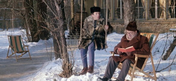 Тест: угадайте летний фильм из СССР по 1 кадру с героями на даче