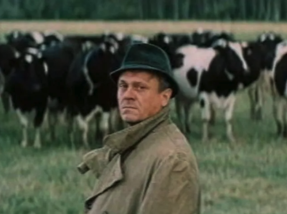 Тест: угадайте советские фильмы и мультфильмы по 1 кадру с коровой