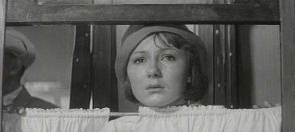 Тест: угадайте знаковые фильмы из СССР по 1 кадру со строителями