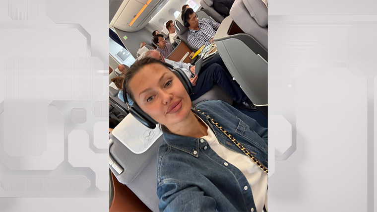 Куда на этот раз? Виктория Боня опубликовала фото из самолета