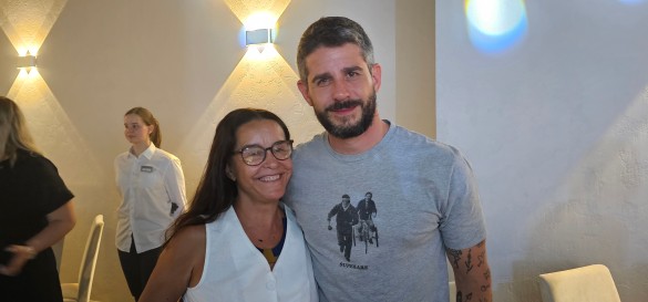 Московские каникулы "рабыни Изауры": бразильская кинозвезда прокатилась в метро и сходила на шопинг