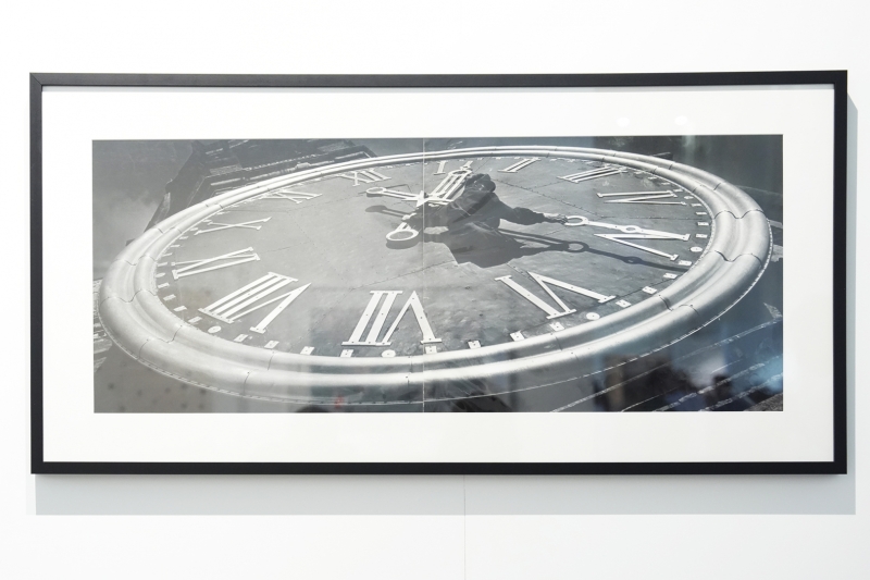 Почем лиса из гвоздей и жена художника? Самые дорогие работы ярмарки Cosmoscow-2025