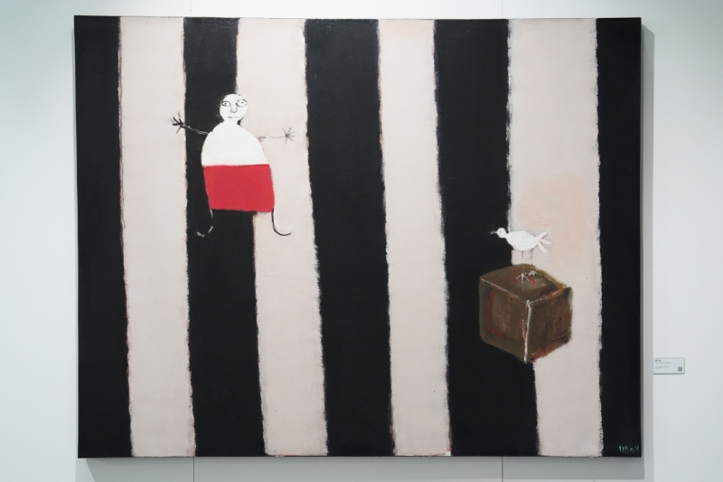 Почем лиса из гвоздей и жена художника? Самые дорогие работы ярмарки Cosmoscow-2025